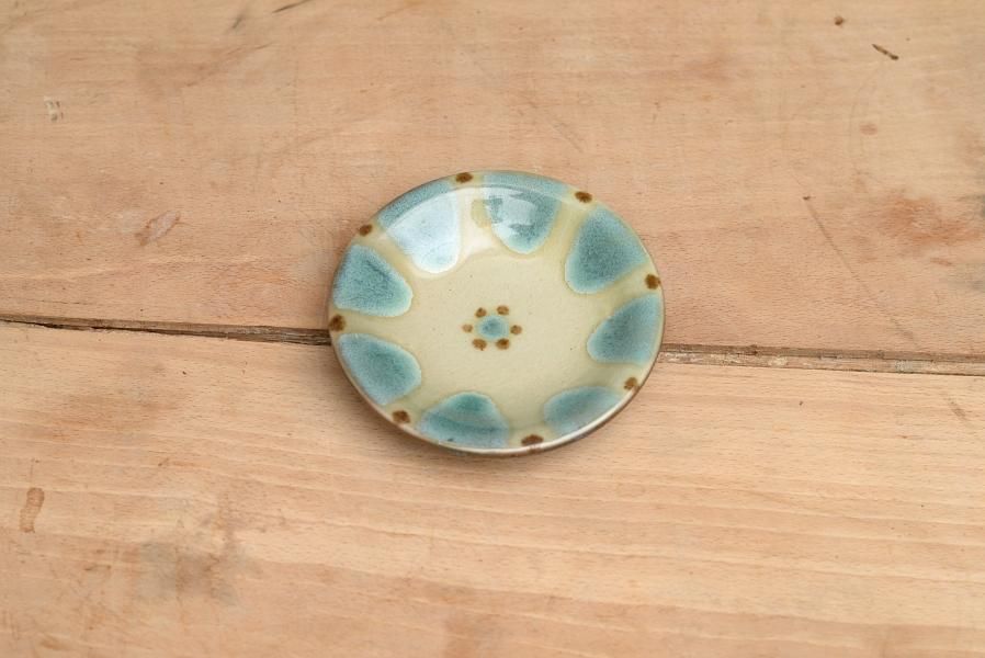ノモ陶器製作所 4寸皿