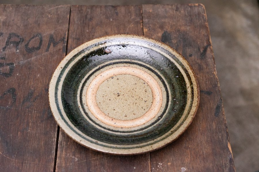 ソロソロ窯　皿21.5cm