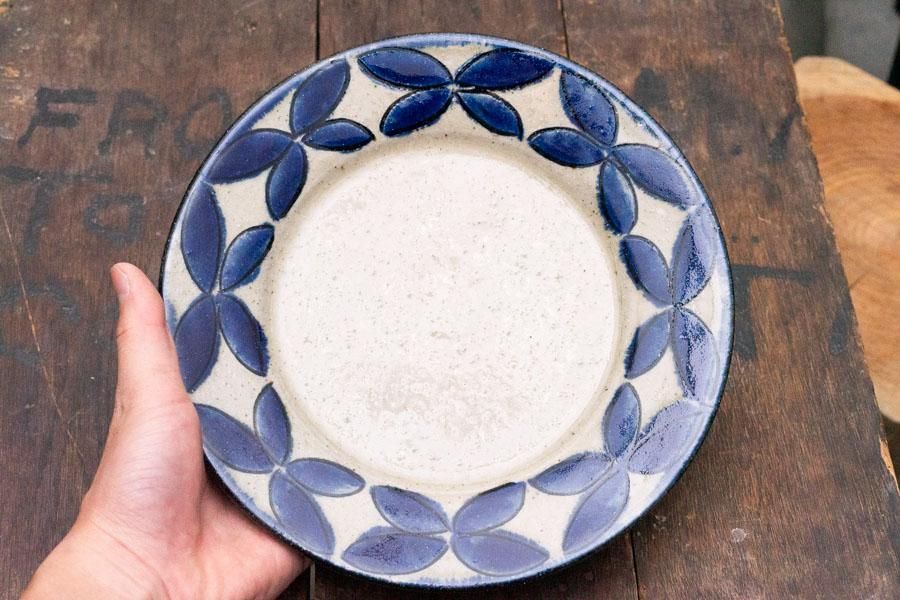 深貝工房　7寸リム皿　2枚セット　やちむん 深貝工房 7寸リム皿 2枚セット やちむん 7寸リム皿｜