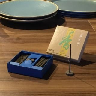 宝永2年香老舗 京都松栄堂謹製 沈香 15.15g