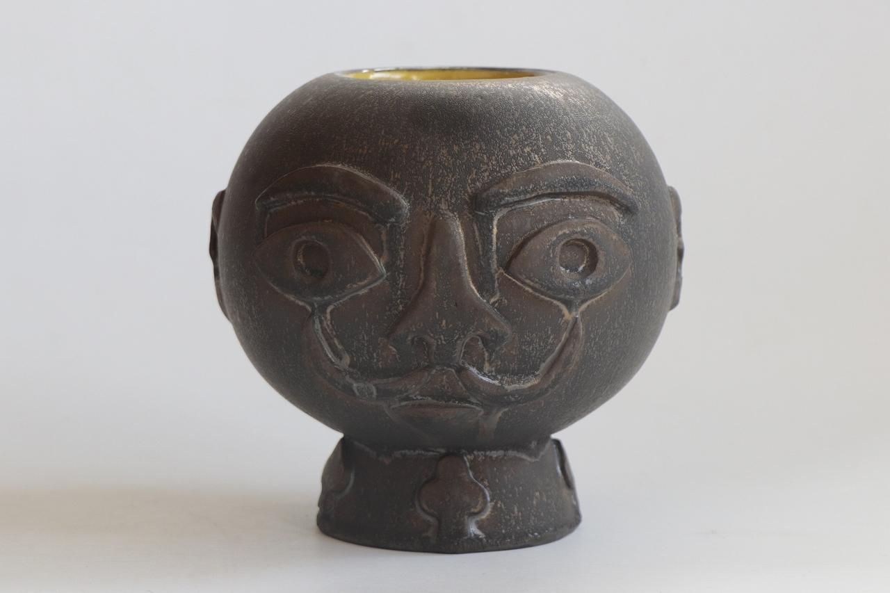 THE FACE VASE 60周年 - 育陶園 やちむんの窯元｜沖縄の陶器