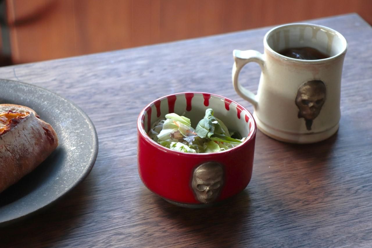 金胎陶芸　陶器　金属に見える　鉢　ボウル　中古　直径21.2センチ　無銘 金胎陶芸 陶器 金属に見える 鉢 ボウル 中古 直径21.2センチ 無銘 楽天