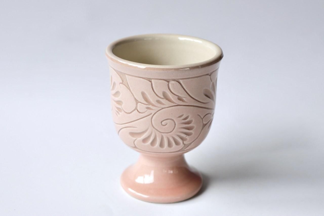 琉球陶器　壺屋焼　褐釉掻き落とし花文壺　時代箱　C　7752C 琉球陶器 壺屋焼 褐釉掻き落とし花文壺 時代箱 C 7752C 2025