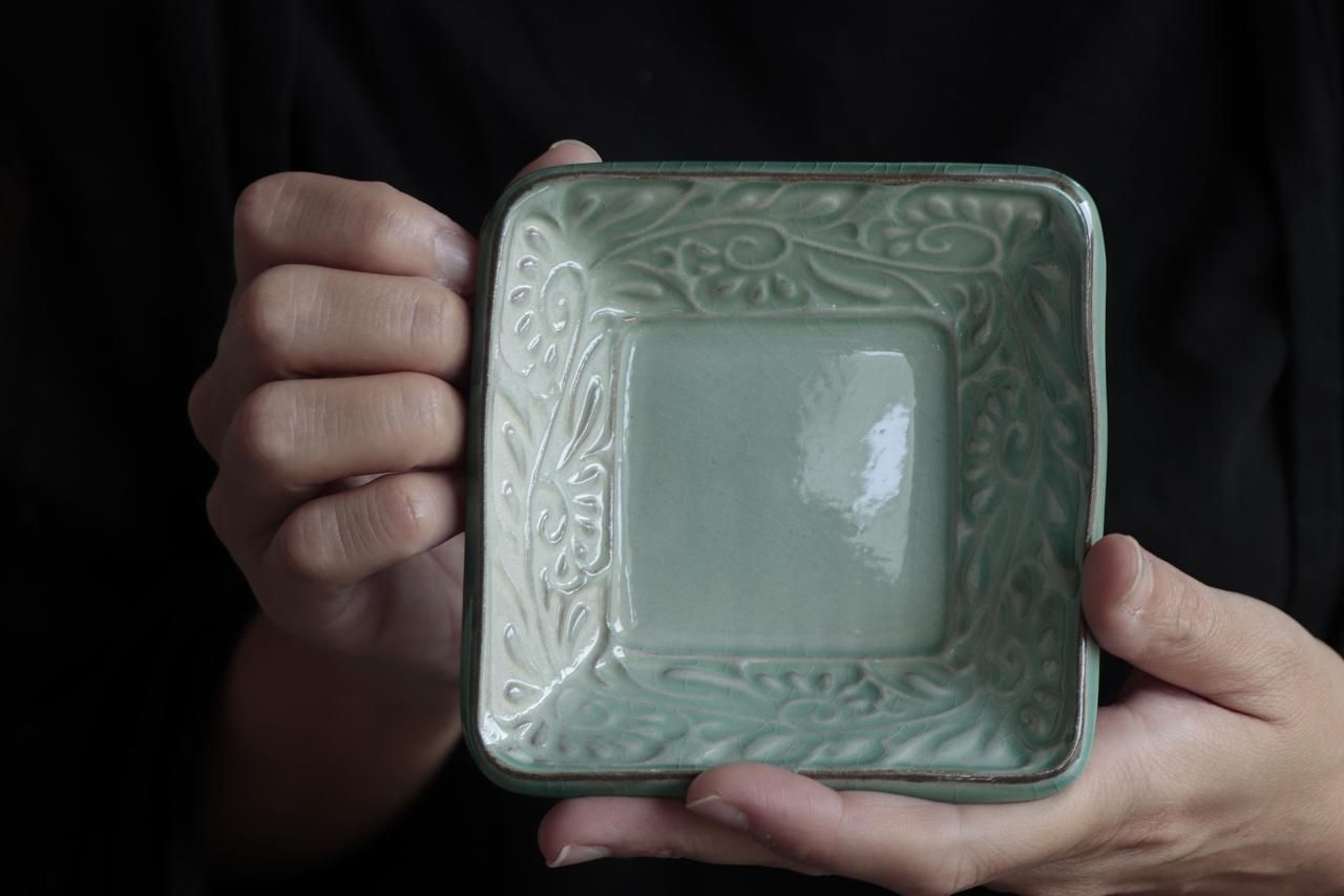 正方形のお皿 377182set.jpg