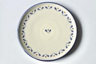 プレート・皿 - 育陶園 やちむんの窯元|沖縄の陶器 和食器など プレート・皿 - 育陶園 やちむんの窯元|沖縄の陶器 和食器など