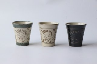 フリーカップ中 - 育陶園 やちむんの窯元｜沖縄の陶器 和食器などの