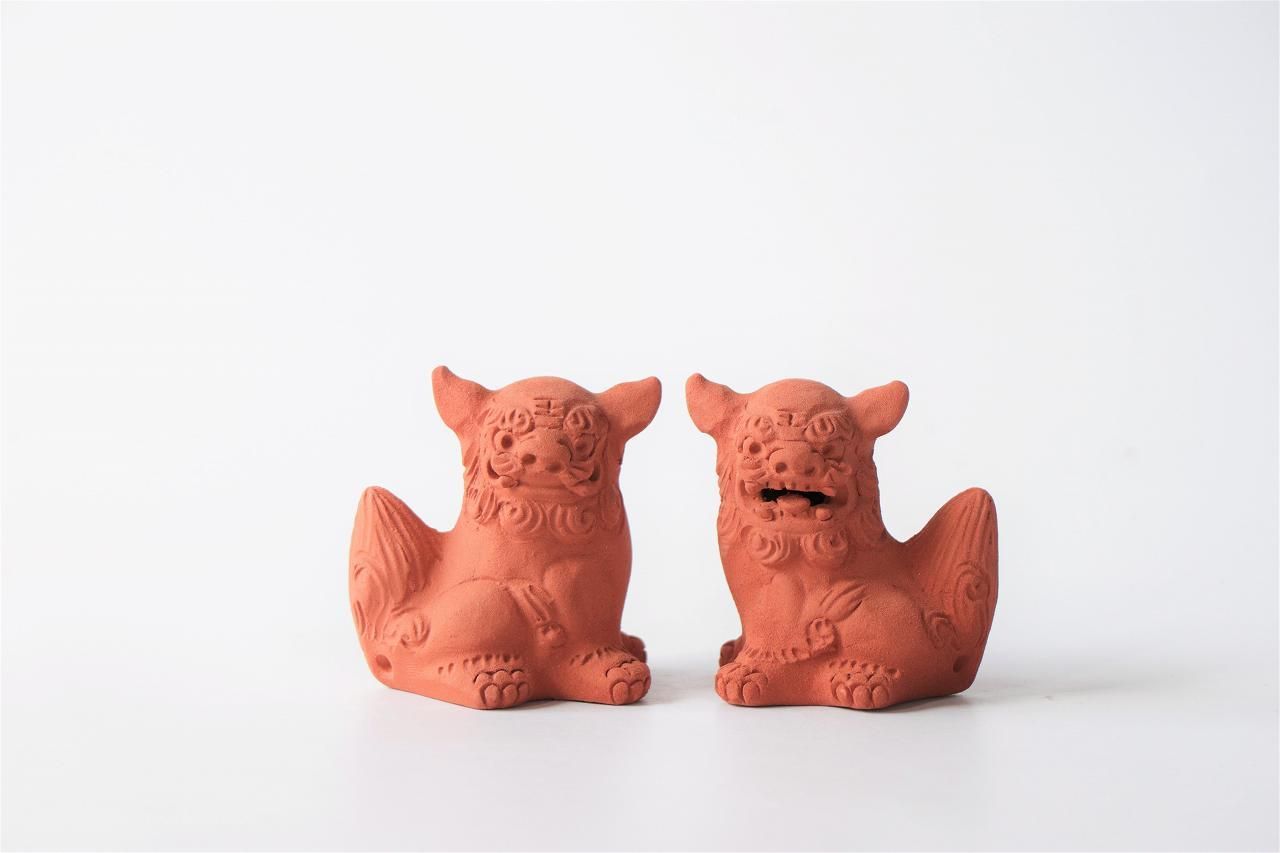 ミニミニ獅子 | 育陶園のシーサー - 育陶園 やちむんの窯元