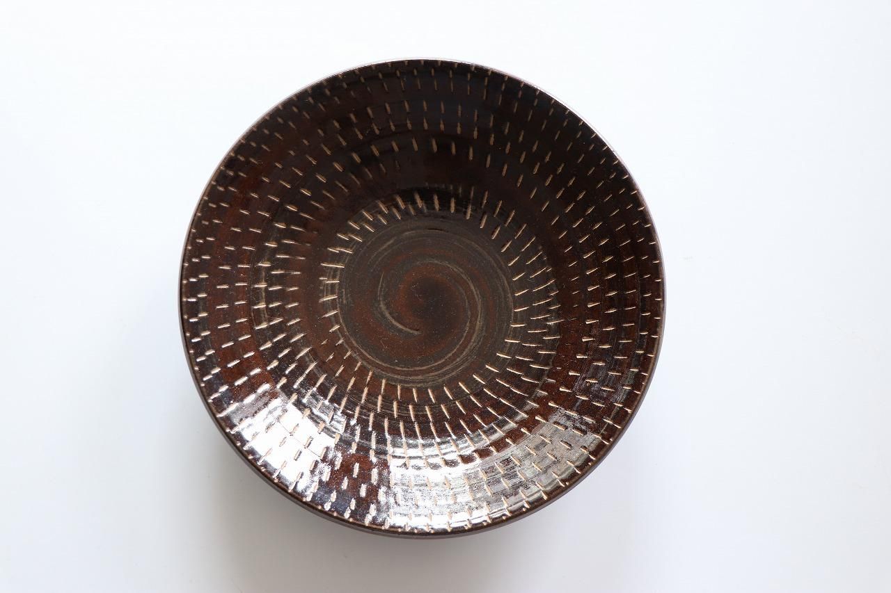 7寸皿 | 一色飛カンナ - 育陶園 やちむんの窯元｜沖縄の陶器 和食器