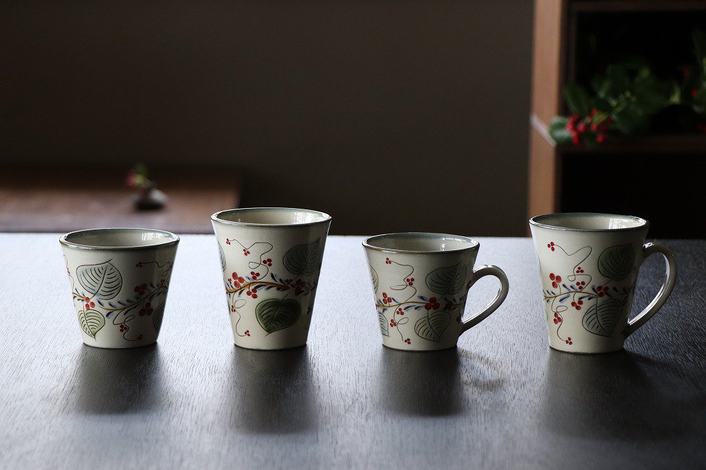 マグカップ小／中 - 育陶園 やちむんの窯元｜沖縄の陶器 和食器
