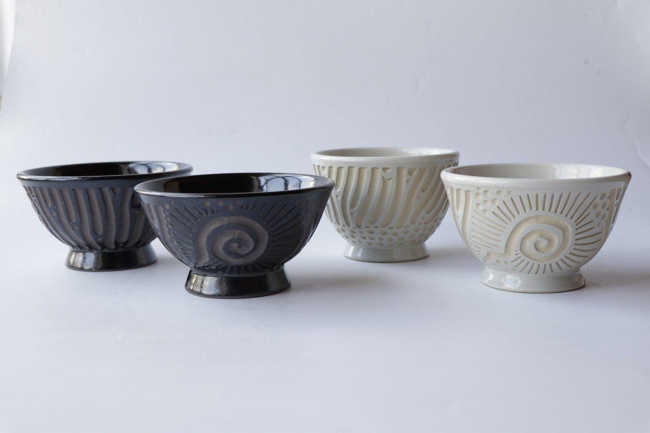 汁マカイ黒線彫 | 康雄作2025 - 育陶園 やちむんの窯元｜沖縄の陶器 和