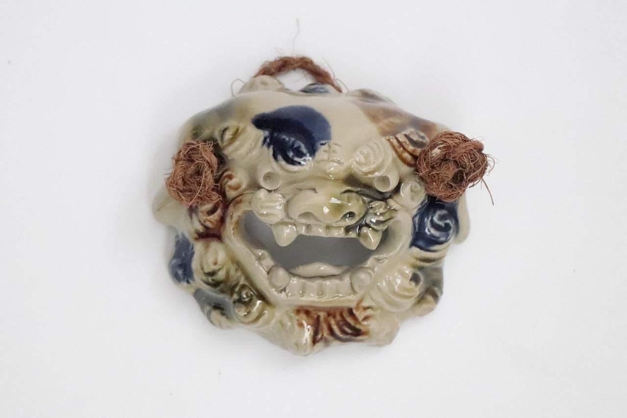 面獅子・小｜三彩 | 壁掛け獅子 - 育陶園 やちむんの窯元｜沖縄の陶器