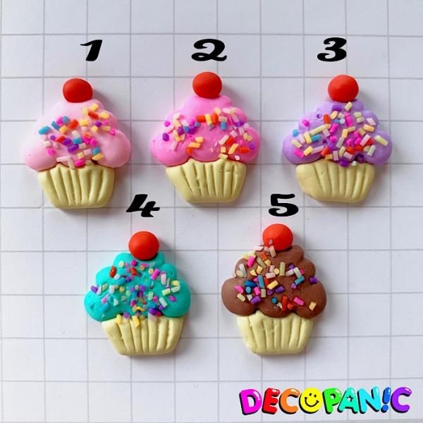 樹脂粘土カップケーキ Decopanic 樹脂粘土カップケーキ Decopanic