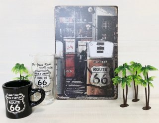 Route66 Gas Stationのブリキ看板