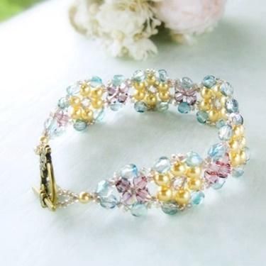 ガーデンブレスレット ラムネ 普段着姿のあなたが何倍もオシャレに見えちゃう粋なビーズアクセサリーの専門店