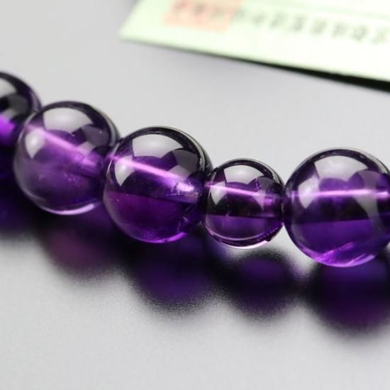 鑑別書付き 数珠 女性用 約8ミリ 5A´ 紫水晶 3色梵天房 - 高級 鑑別書付き 数珠 女性用 約8ミリ 5A´ 紫水晶 3色梵天房 - 高級