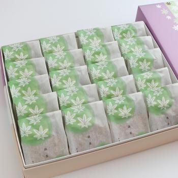 ほしぞら抹茶30個入り - 【公式】もみじまんじゅう・揚げもみじの紅葉