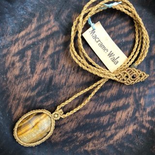 Macrame Wala / Necklace / tiger's eye