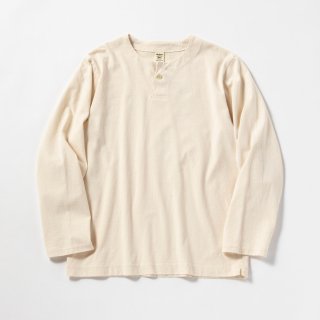 <img class='new_mark_img1' src='https://img.shop-pro.jp/img/new/icons16.gif' style='border:none;display:inline;margin:0px;padding:0px;width:auto;' />Jackman<br>Henleyneck LS T-Shirt