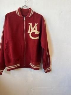 <img class='new_mark_img1' src='https://img.shop-pro.jp/img/new/icons6.gif' style='border:none;display:inline;margin:0px;padding:0px;width:auto;' />GYPSY&SONS<br> CHEER STADIUM JK