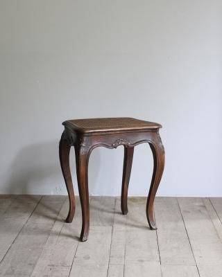  饿󥷡ȥġ.1  Rattan seat Stool.1 