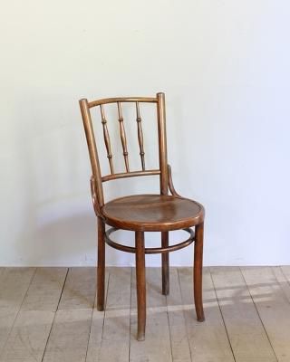 Bentwood Chair.1