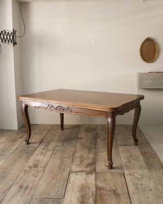 Drawleaf Table.3
