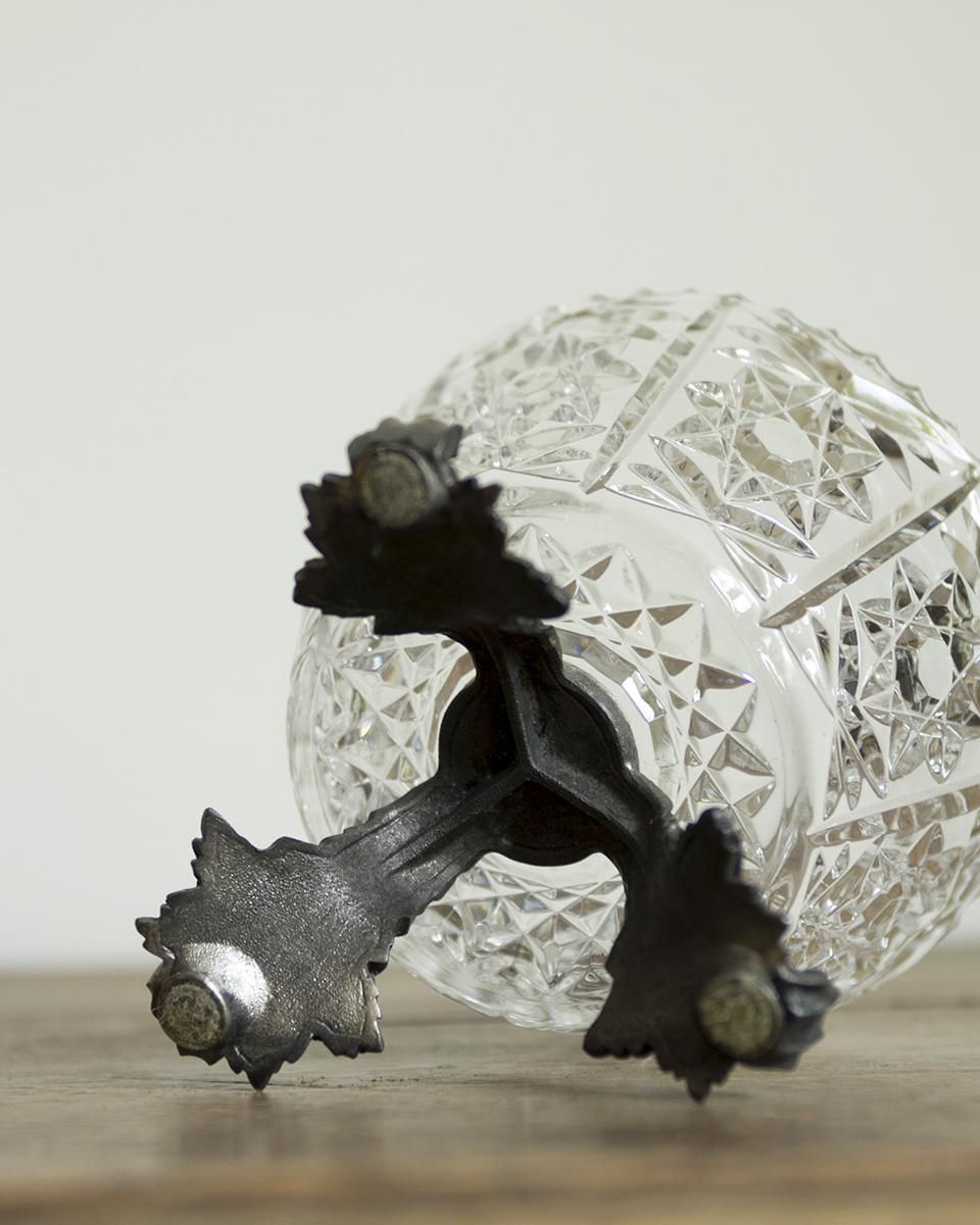 フランスアンティーク 美しいカッティングガラスのフルーツボウル