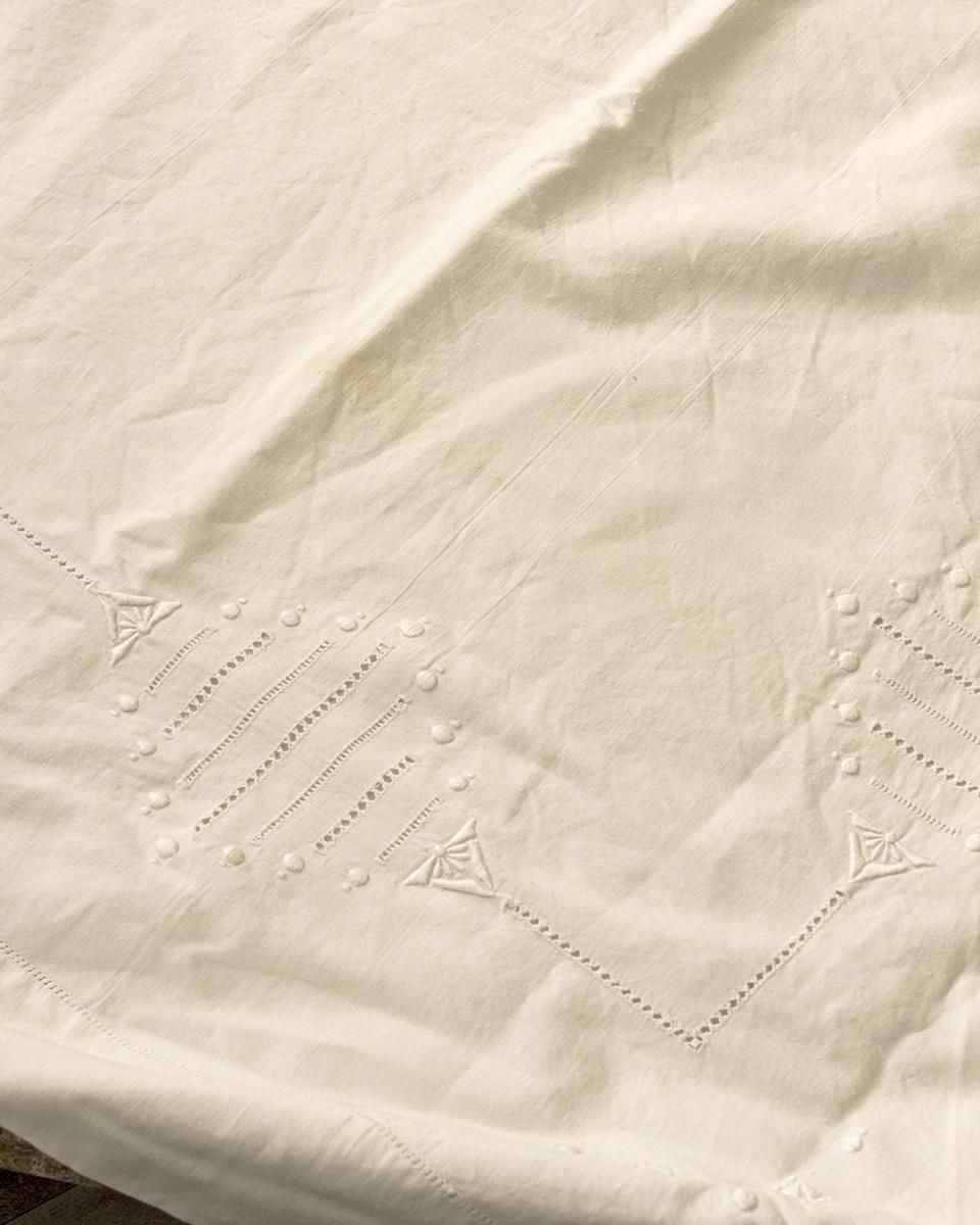 アンティーク モノグラム リネンシーツ | Antiques Knock