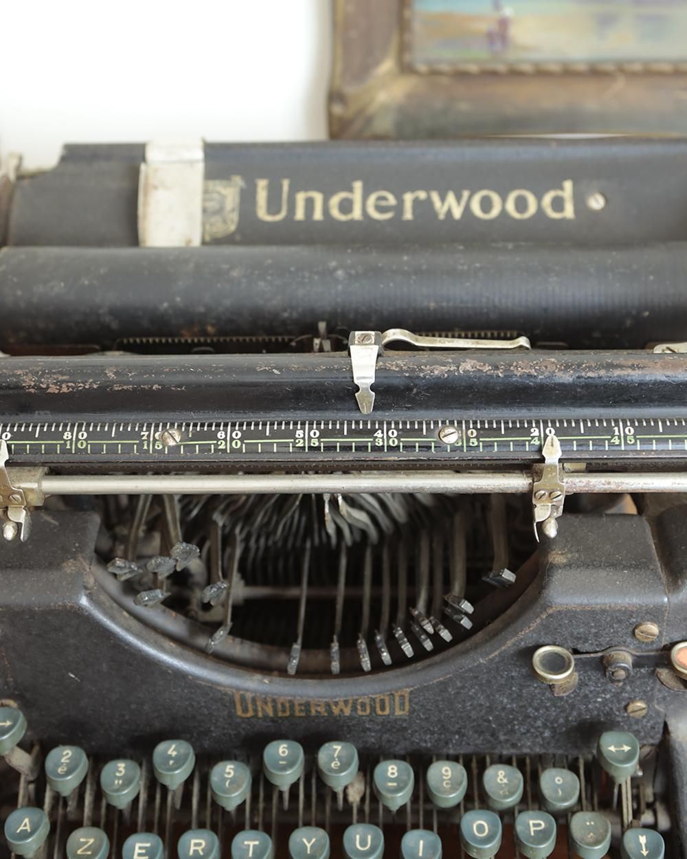 アンティーク Underwood Typewriter Company 製 タイプライター