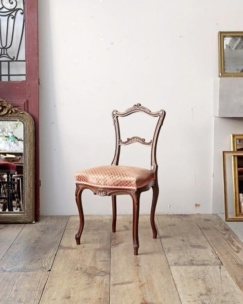  ե.11  French Chair.11 