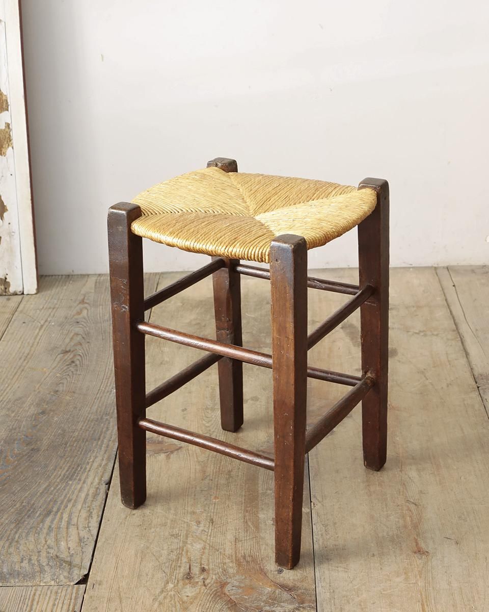 アンティーク ラッシュスツール.3 | Antiques Knock アンティーク ラッシュスツール.3 | Antiques Knock