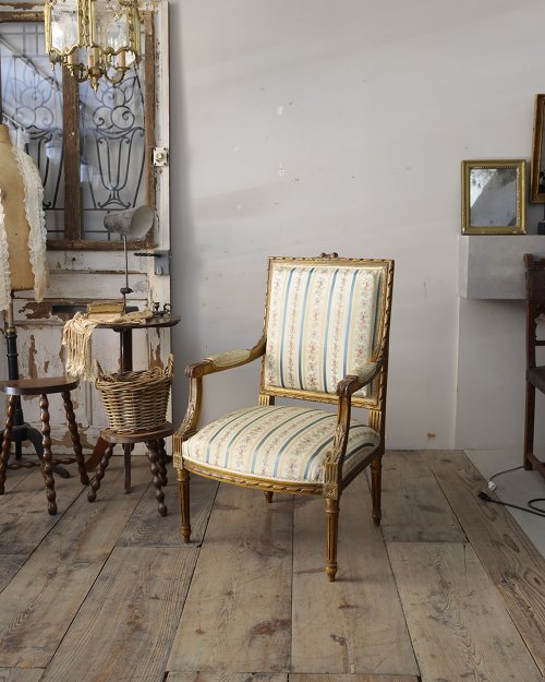  ルイ16世様式アームチェア.2  Louis 16 Style Arm Chair.2 