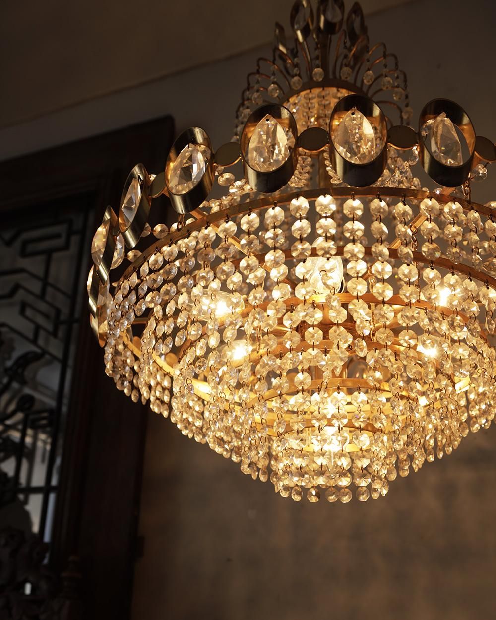 【美品】フランスアンティーク エンパイア型 装飾 1灯シャンデリア[3528] 美品】フランスアンティーク エンパイア型 装飾 1灯シャンデリア