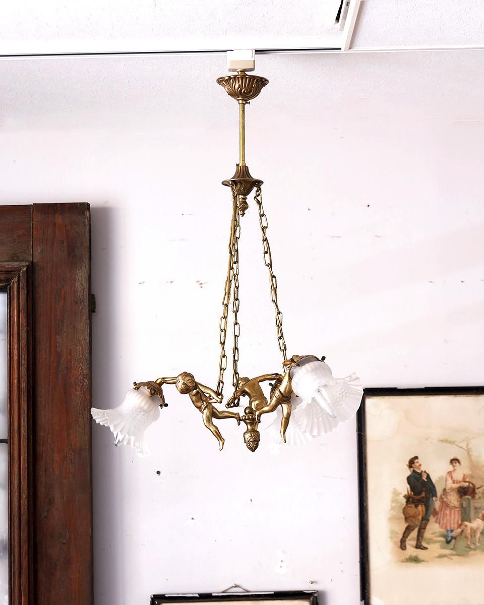 アンティーク真鍮タッセルシャンデリア アンティーク 真鍮製 エンジェル シャンデリア | Antiques Knock