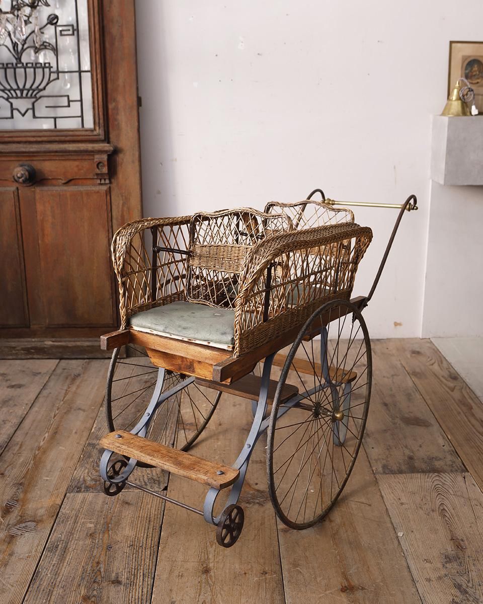Amazon.co.jp: J7831.フランスアンティーク華奢な乳母車