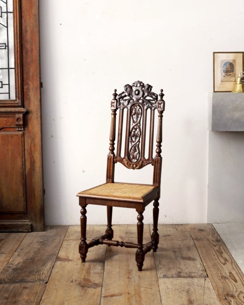  ꥢ.12  Carolian Chair.12 
