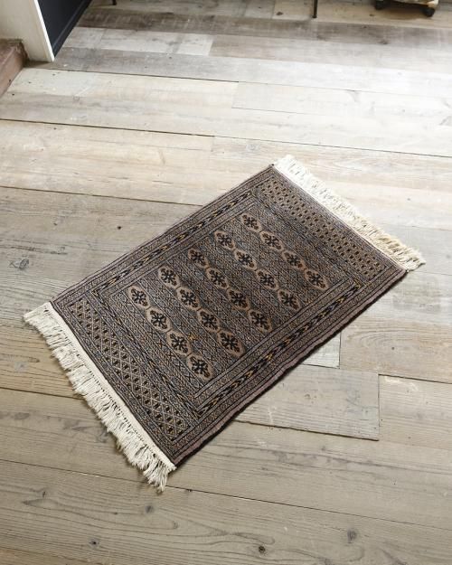 ラグ - フランスアンティーク家具や雑貨の販売・卸売り店 Antique Knock