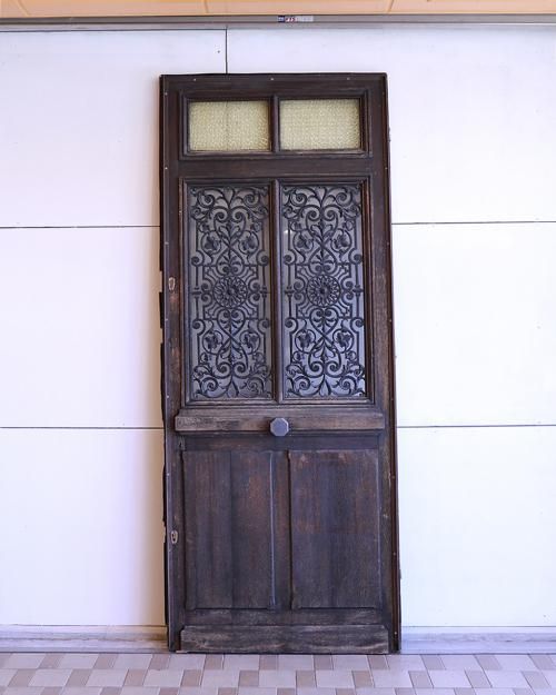 Antiques Knock アンティークドアや古い窓の建材