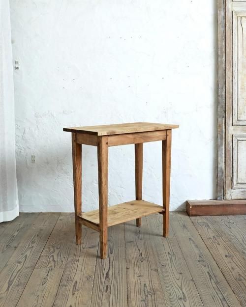 Antiques Knock アンティークのテーブル / デスク