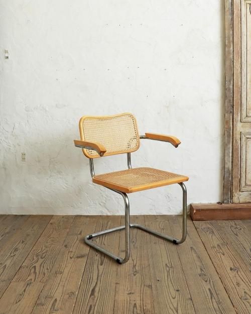 フランスアンティーク家具や雑貨の販売・卸売り店 Antique Knock