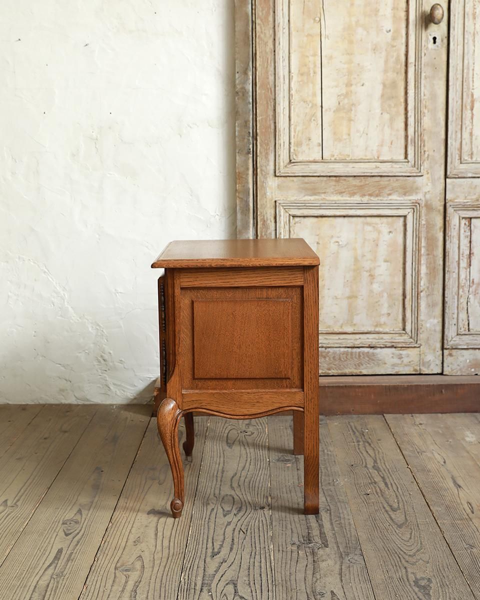 フランスアンティーク ナイトキャビネット.18 ナイトテーブル