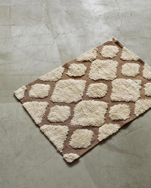 ラグ - フランスアンティーク家具や雑貨の販売・卸売り店 Antique Knock