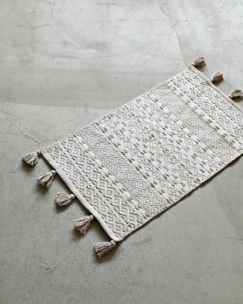 ラグ - フランスアンティーク家具や雑貨の販売・卸売り店 Antique Knock