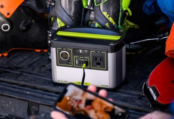 GOAL ZERO大容量ポータブル電源 Yeti 200X (120V) Power Station