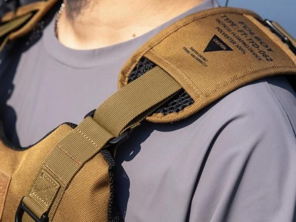 限定 FOLBOT TACTICAL FLOATING DEVICE ライフ TACTICAL FLOATING DEVICE FOLBOT ライフジャケット