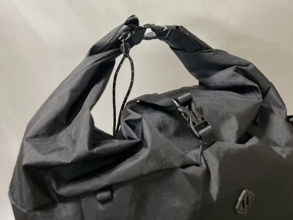holo Utility Back Pack - STANDARD point