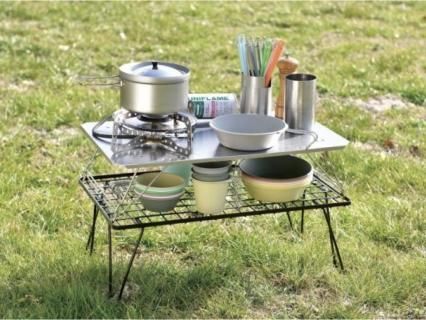 ザ・コンランショップ チーク材折りたたみアウトドアテーブル コンラン