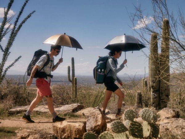 GOSSAMER GEAR / LIGHTREK 高かっ HIKING UMBRELLA