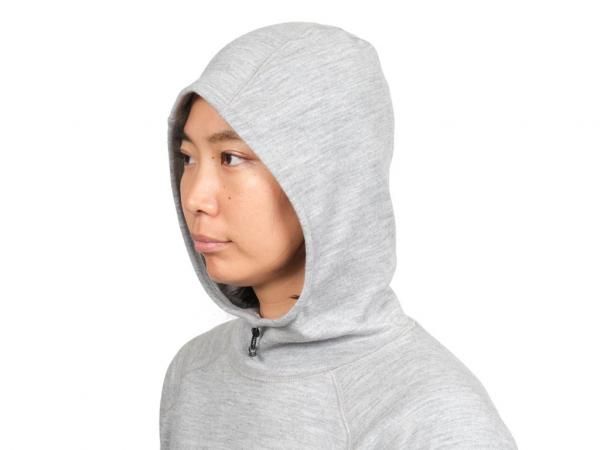 AXESQUIN(アクシーズクイン) W'sメリノウールフーディ- STANDARD point