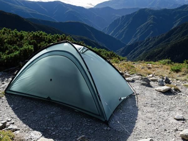 Pre Tents Ridgeline 4-Season with Vestibule -STANDARD point Pre Tents Ridgeline 4-Season with Vestibule -STANDARD point